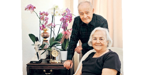 Lüks ve zenginliği bırakan örnek hayat