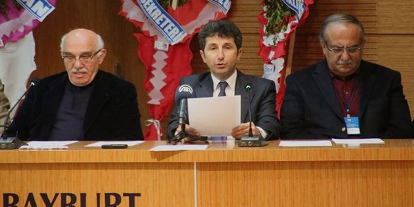 66 İlahiyat dekanından ortak Diyanet tavrı