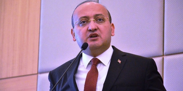 Akdoğan: Makamlara gelmek için siyaset yapmıyoruz