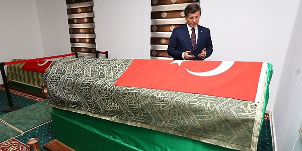 Davutoğlu:Biz Kürtleri temsil ediyoruz