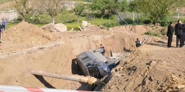 Öğrenci servisi su kanalına düştü: 1 ölü, 5 yaralı