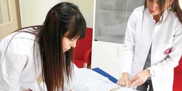 Türk Sağlık-Sen: Hemşirelerin yüzde 90'ı borçlu