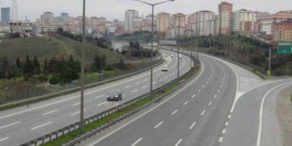 TEM otoyolu 16 gün kapalı