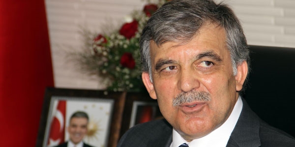 Gül: Çok takmamak lazım, kimse inanmamıştır