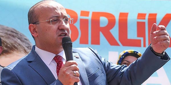 Akdoğan: Paralel Yapı'yla kol kola girdiler