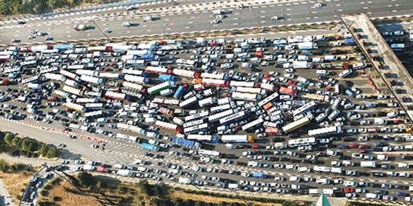 Trafik sıkışıklığının maliyeti 6 milyar lira
