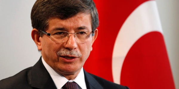 Davuto�lu: Bize ba� yaz�larla dizayn veremezsiniz