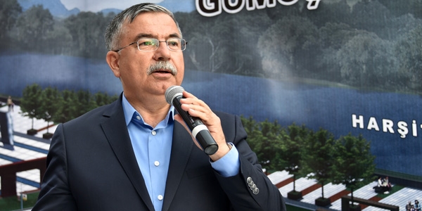 Y�lmaz: Enflasyon canavar� nereye gitti?