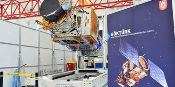 Trkiye'nin ilk uydu merkezi yarn alyor