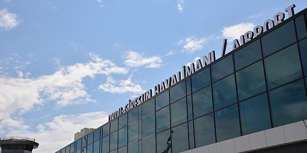 Trkiye'nin deniz zerindeki ilk havaliman alyor