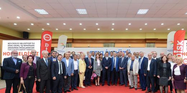 Belediyenin toplu sözleşmesinde eşe dayak maddesi!