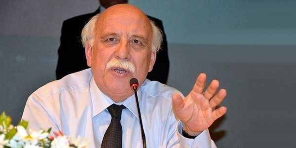 Başörtü engeli, kadın yönetici sayısını azalttı