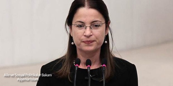 Bakan İslam'dan 'doğum yardımı' genelgesi