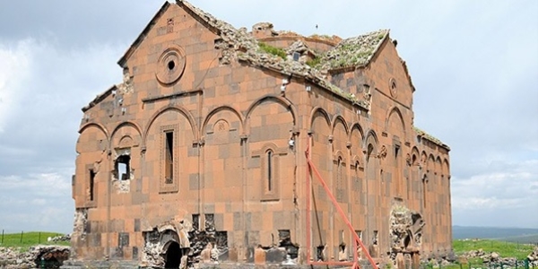Kars Avrupalı turistleri bekliyor