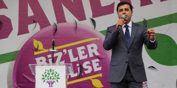 Demirtaş: Sırat köprüsünden mercedesle geçilmiyor