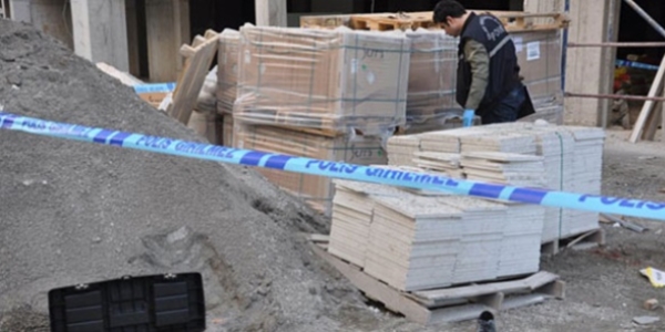 14 yaşındaki çocuk inşaattan düşüp öldü