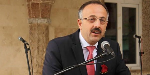 Zabıtanın vurduğu belediye başkanı öldü