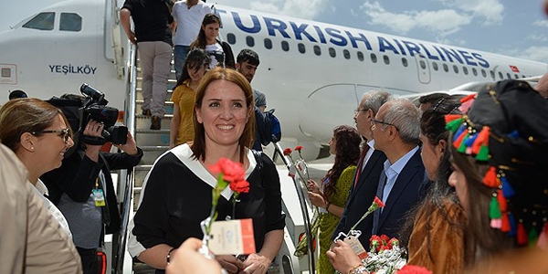 Yüksekova'ya tarifeli seferler başladı