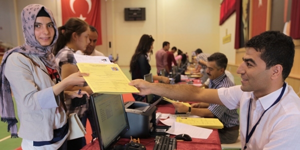 Tüm üniversitelere, e-kayıtla, kaydolunacak