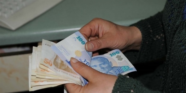 İş görüşmesine gidene 100 lira
