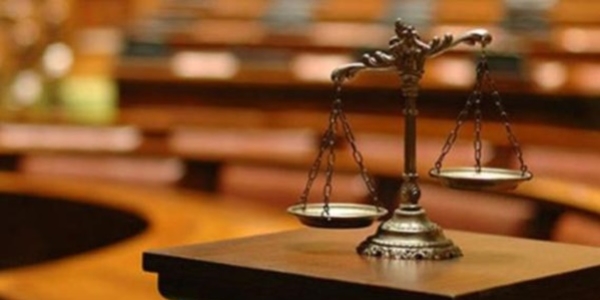 Askeri yarg� tarihe g�m�l�yor