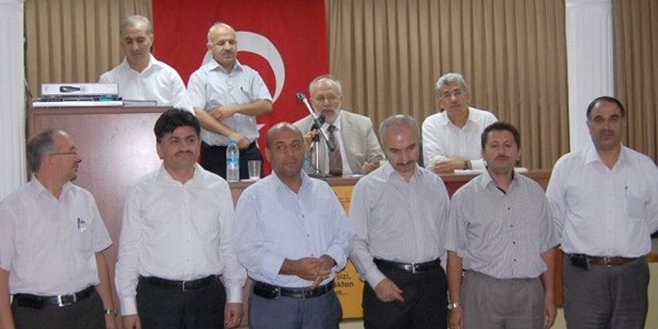 Doğuda din hizmetine 'mele' desteği