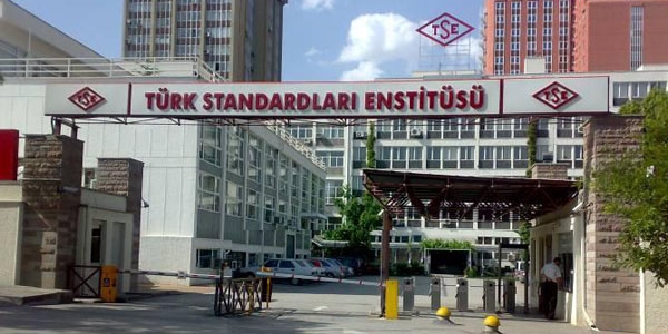 TSE'de 80 kişi görevlerinden alındı