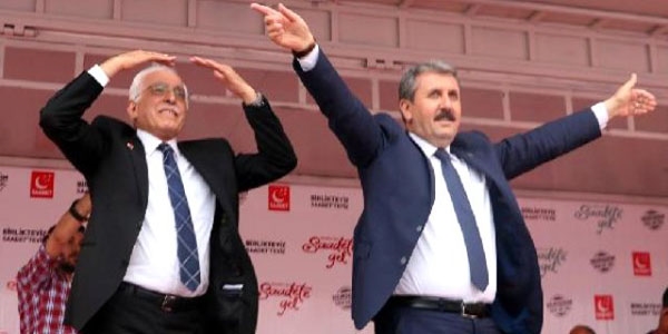 Destici: Abdullah Gül'ün de gönlü bizden yana