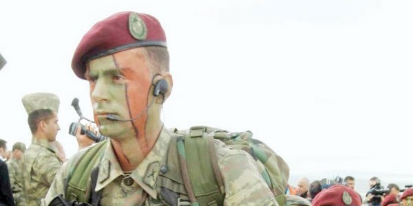 'Türk askeri Katar'da üs kuracak'