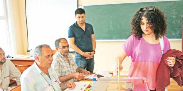 İş dünyasının gönlünde tek parti hükümeti yatıyor