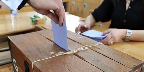 �stanbullu se�mene pusula uyar�s�