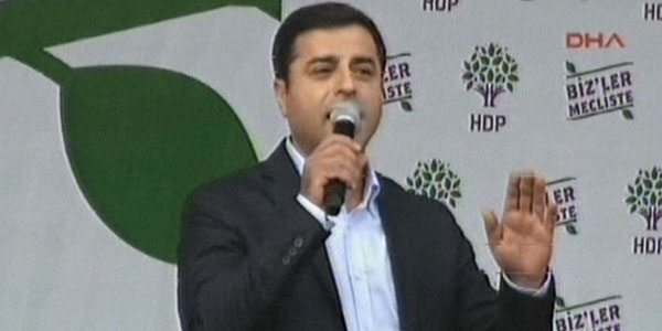 Demirtaş'tan Erdoğan'a, akılsız iması