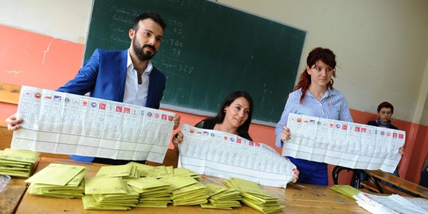 İstanbul seçmeni 'geçersiz oy' rekoru kırdı