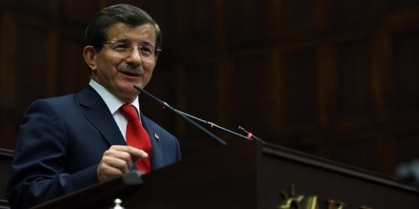 Davutoğlu: Hedef Ak Parti'yi yenilemek