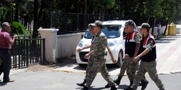Diyarbakr Adliyesi'nden 3 tutuklu firar etti