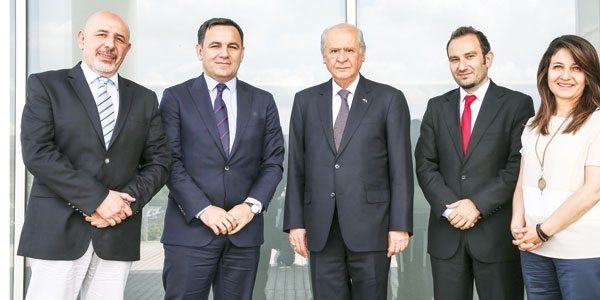 Bahçeli, Hürriyet'e gidip konuştu. Kapıları kapattı