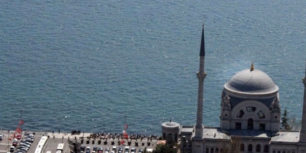 Dönemin Bezmialem Cami İmamı ifade verdi