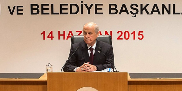 Bahçeli, il ve belediye başkanları ile bir araya geldi
