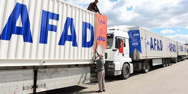 AFAD Suriyeliler için yoğun çaba sarf ediyor