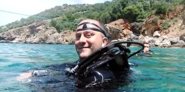Eğitim dalışında bir dalgıç öldü, diğeri kayıp