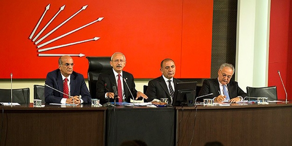 CHP Parti Meclisi Kldarolu'na tam yetki verdi