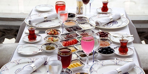 '5 y�ld�zl�' iftar 59 TL ile 250 TL aras�nda!