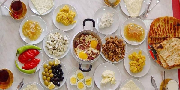 Ramazan'da dengeli beslenmeye dikkat!