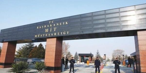 M�T mensuplar� a�k cinayeti kurban�ym��