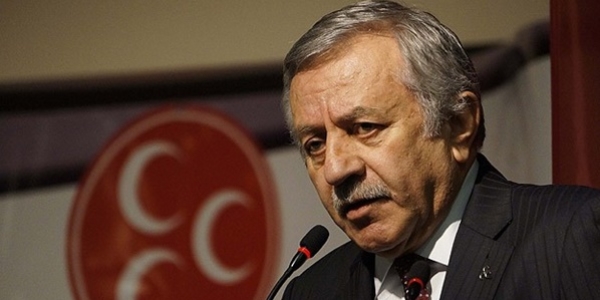 'Aynı cümle içinde kullanılmasını bile zul sayarız'