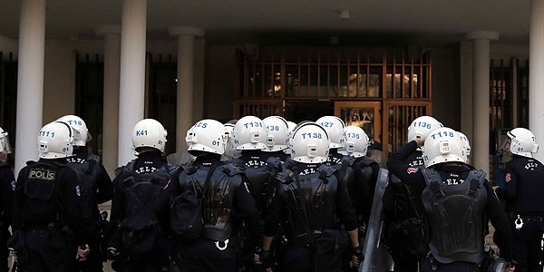 8 bin polis terfi iin snava giriyor