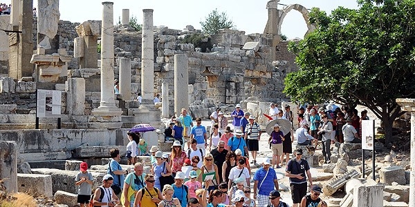 Trkiye 2014'te 39,8 milyon turist arlad