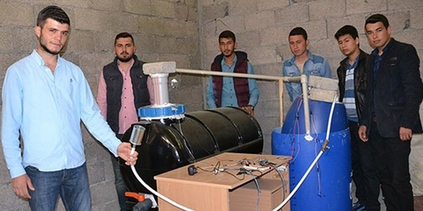 'Üniversiteliler biyogaz üretti'