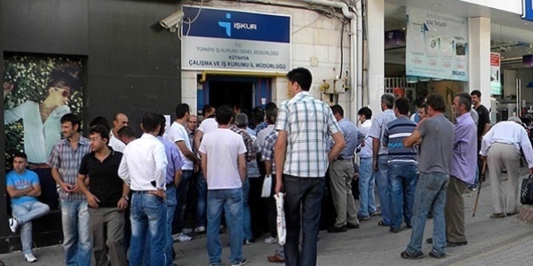 İŞKUR'un işe yerleştirme oranı arttı