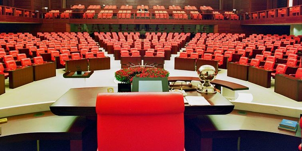 Ak Parti, Meclis Başkanı adayını yarın açıklayacak